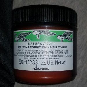 Davines NaturalTech Renewing Conditioner Treatment